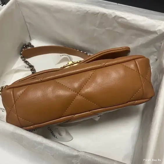 First Bag Ru CHANEL 19 BAG FLAP 0613